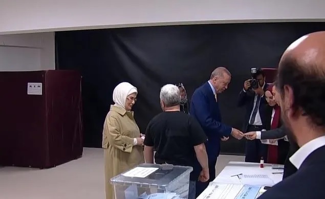 Başkan Erdoğan oyunu kullandı!