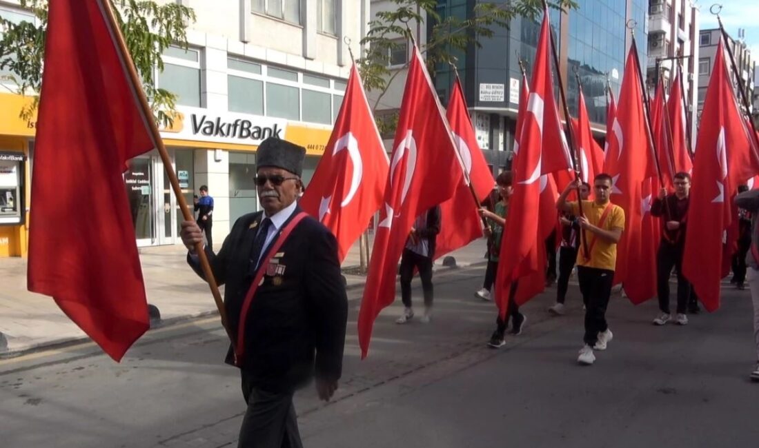 Türkiye Cumhuriyeti'nin kurucusu Gazi