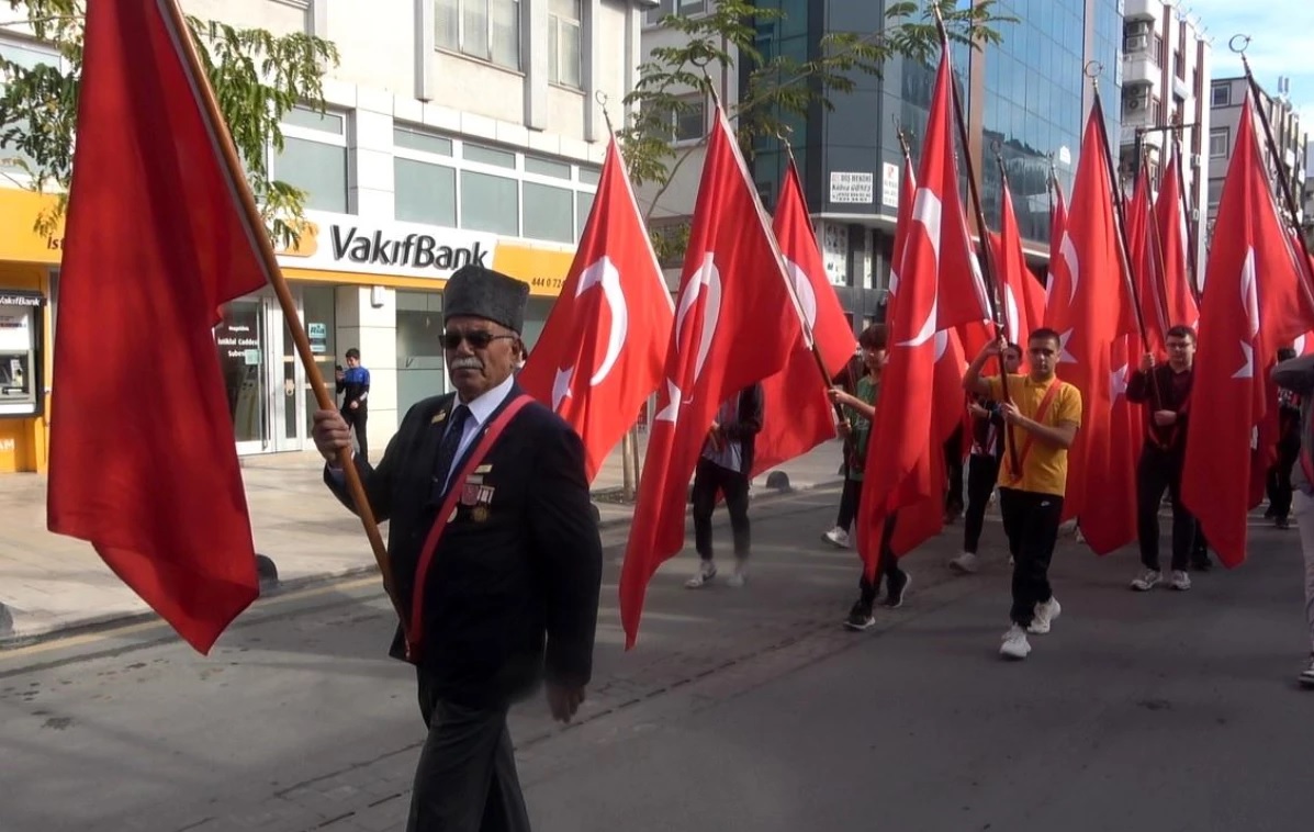 Atatürk’ün Mersin’e Gelişinin 101. Yıl Dönümü Törenle Kutlandı!