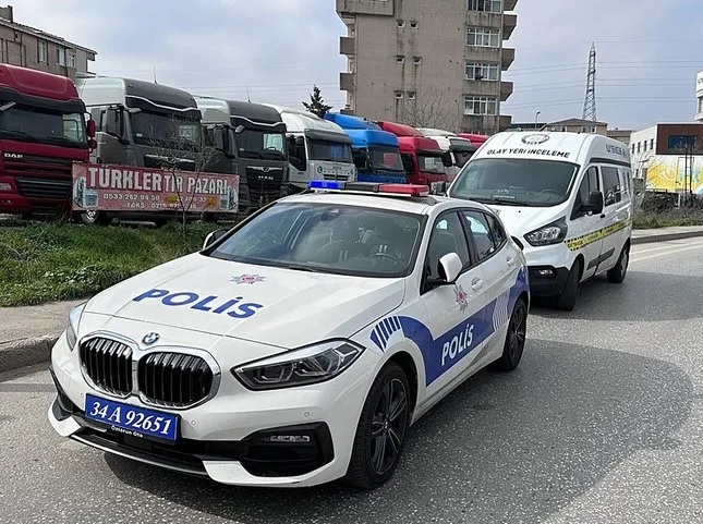 Ataşehir’de yakıt tankerinde patlama: 1 ölü 4 yaralı!