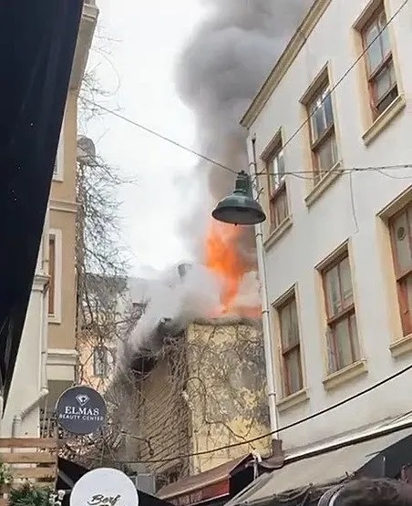 Ortaköy’de restoranda yangın