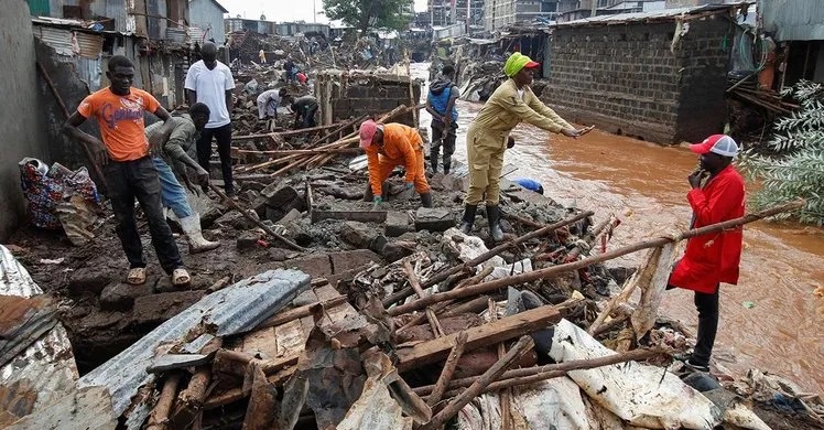 Kenya’da çöken baraj nedeniyle 42 kişi yaşamını yitirdi