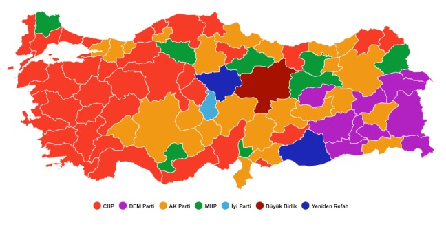 Dünkü seçimlere ilişkin açıklamalarda