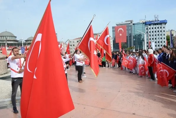 Bağımsızlık ateşi 105 yıl önce bugün yakıldı!