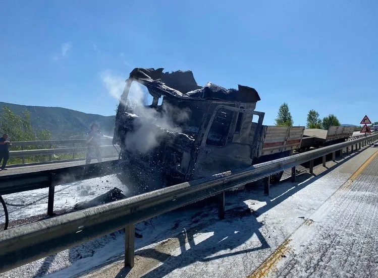 Çankırı’da freni boşalan TIR dehşet saçtı: 1 ölü, 1 yaralı!