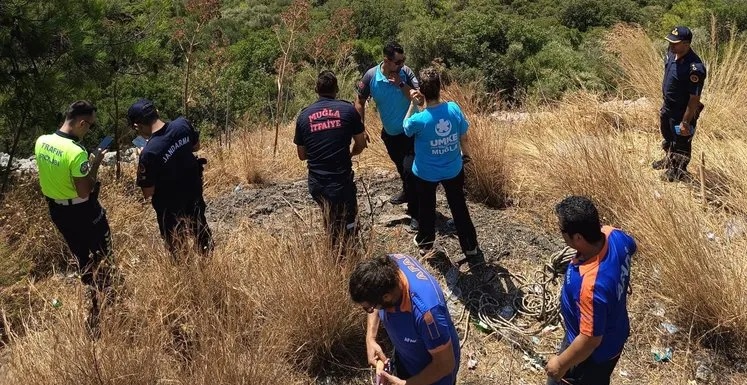 Sakar rampasında kaza! Araç 70 metrelik uçuruma yuvarlandı