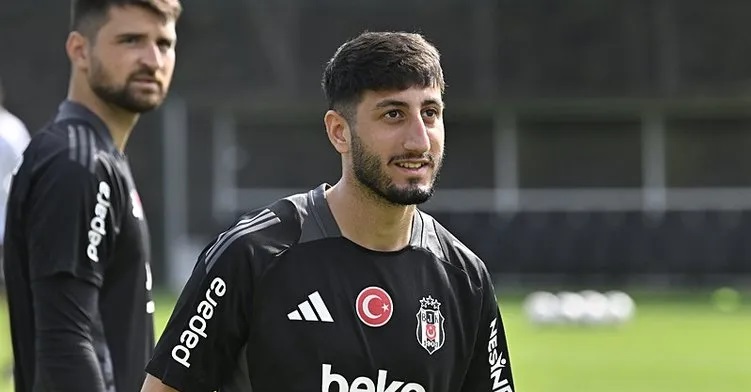 Beşiktaş Can Keleş’in lisansını çıkardı