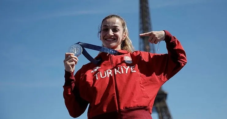 Paris 2024 Olimpiyat Oyunları’nda mücadele eden milli sporcular, yurda döndü