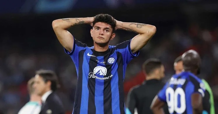 Atalanta’nın yeni transferi Bellanova’dan Yusuf Dikeç pozu