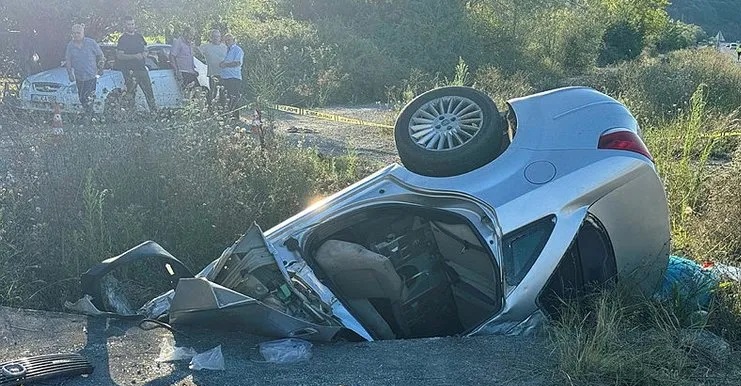 Bartın’da araç kanala devrildi: 1 kişi öldü, 3 kişi yaralandı!