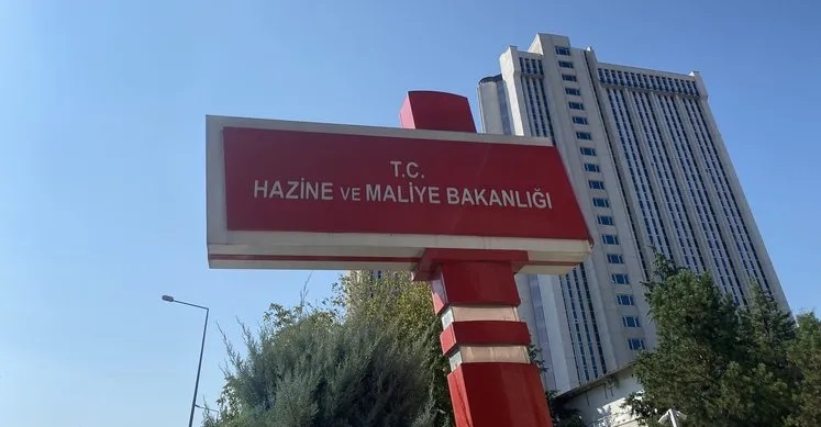 Hazine yarın 2 ihale düzenleyecek