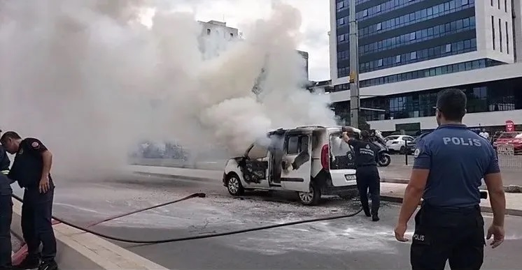 İstanbul’da adliye önünde aracını yakmıştı… Şüpheli tutuklandı