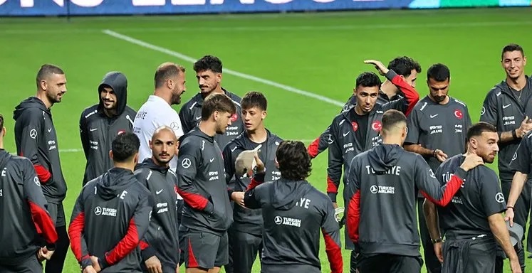 A Milli Futbol Takımı Samsun’a geldi