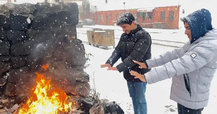 Ardahan, Artvin ve Kars’ta yoğun kar yağışı sürüyor