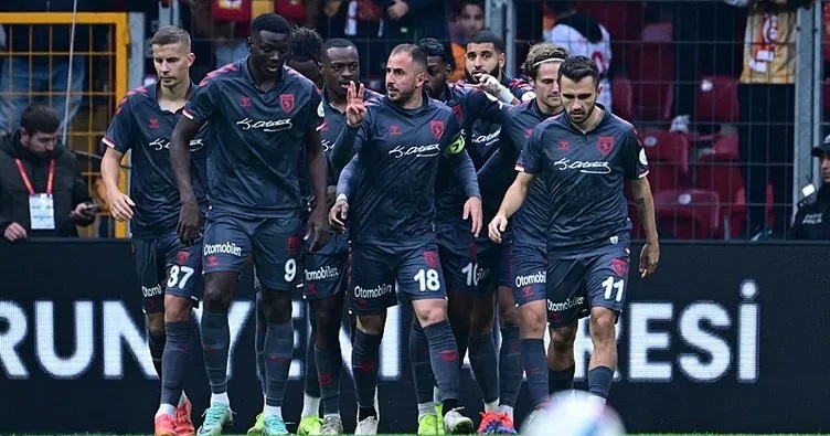 Samsunspor taraftarlarından ‘Reeder’ tepkisi!