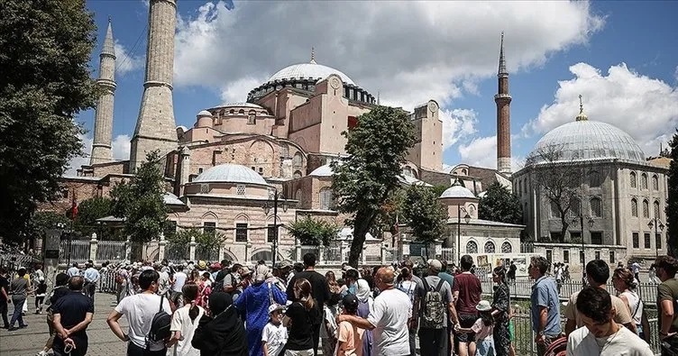 Ekimde turist sayısı yüzde 9,25 arttı