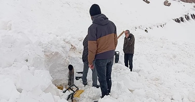 Şırnak’ta yol çalışmasında çığ düştü