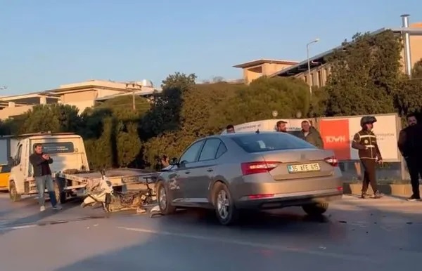 İzmir'de dün akşam saatlerinde bir trafik kazası meydana geldi. İzmir